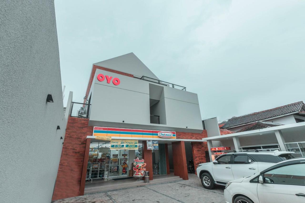 Oyo 780 Acg House Kalibata Syariah Hotel Jakarta Ngoại thất bức ảnh